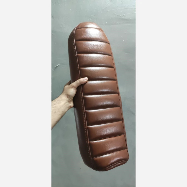 زین موتور سیکلت چرمی طرح عسلی روشن